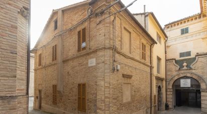 Casa indipendente 5 locali di 162 m² in Filottrano (60024)