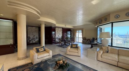 Appartamento 5 locali di 298 m² a Palermo (90141)