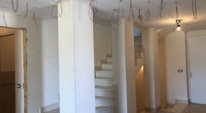 Casa indipendente / Villa 15 locali di 384 m² in Monteprandone (63076)