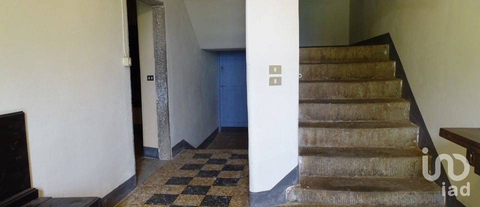 Casa indipendente 26 locali di 830 m² in Castelfranco di Sopra (52020)