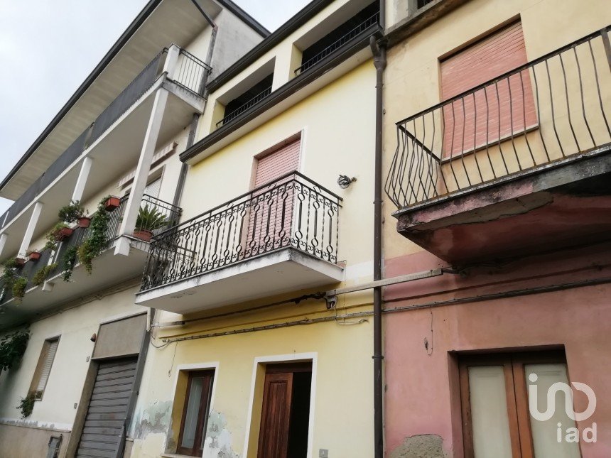 Casa 4 locali di 120 m² in Francica (89851)