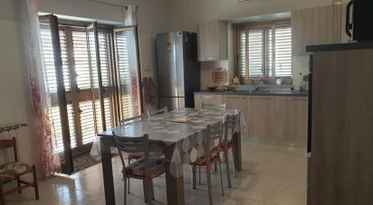 Appartamento 8 locali di 130 m² a Amantea (87032)