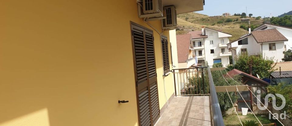 Apartment 8 rooms of 130 m² in Amantea (87032)