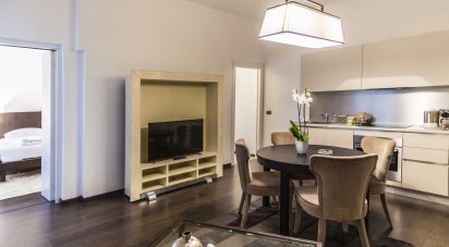 Trilocale di 70 m² a Milano (20122)