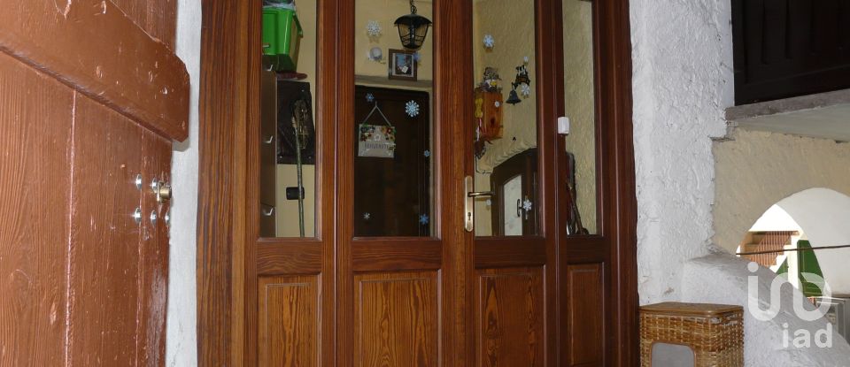 Apartment 5 rooms of 85 sq m in Ronco Canavese (10080)