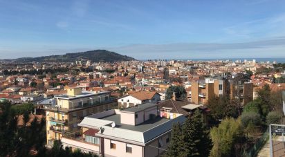 Appartamento 0 locali di 140 m² a Pesaro (61122)