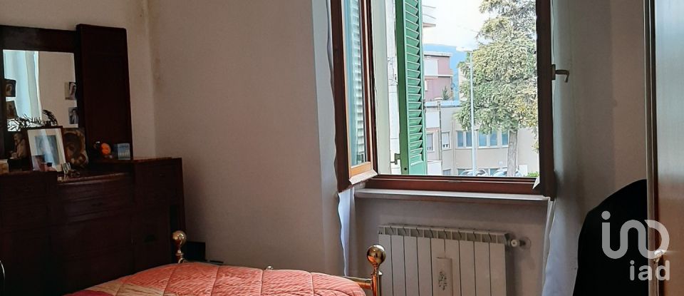Four-room apartment of 83 sq m in Foligno (06034)
