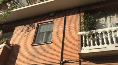 Apartment 3 rooms of 43 sq m in Torino (10141)