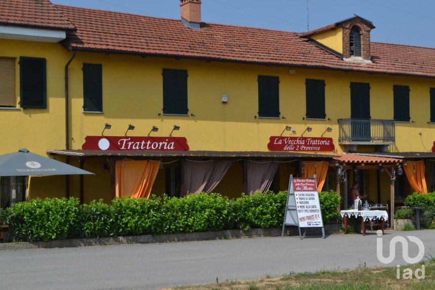 Pizzeria of 400 m² in Carmagnola (10022)