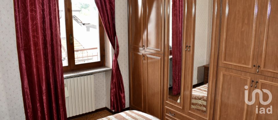 Three-room apartment of 125 sq m in Cureggio (28060)