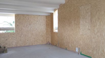 Appartamento 7 locali di 101 m² a Morro d'Oro (64020)