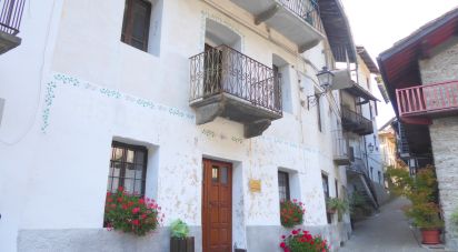 Apartment 0 rooms of 150 sq m in Ronco Canavese (10080)
