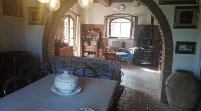 Rustico 13 locali di 290 m² in Ficulle (05016)