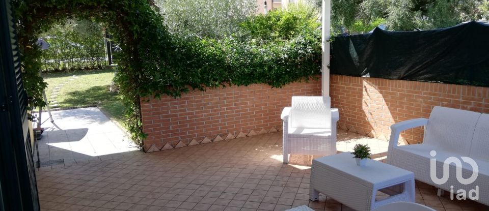 Casa indipendente / Villa 14 locali di 230 m² in Mosciano Sant'Angelo (64023)