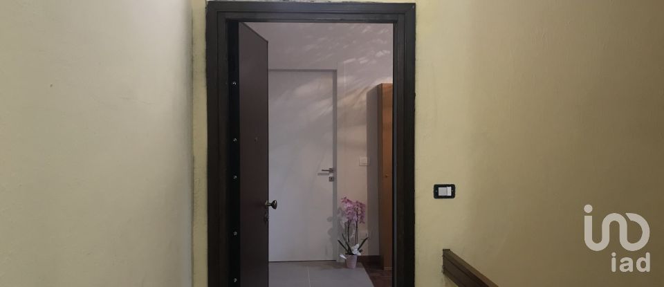 Three-room apartment of 55 sq m in Torino (10141)