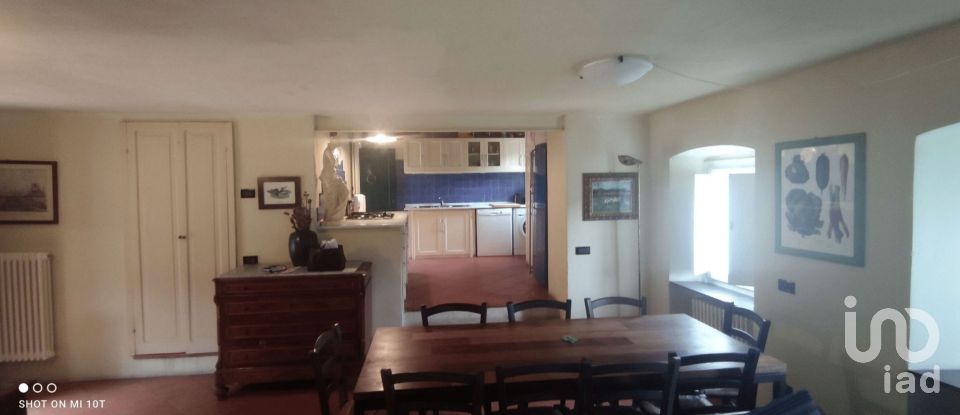 Casa indipendente 5 locali di 162 m² in Levanto (19015)