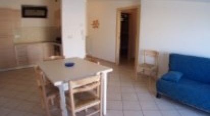 Appartamento 5 locali di 83 m² a Pineto (64025)