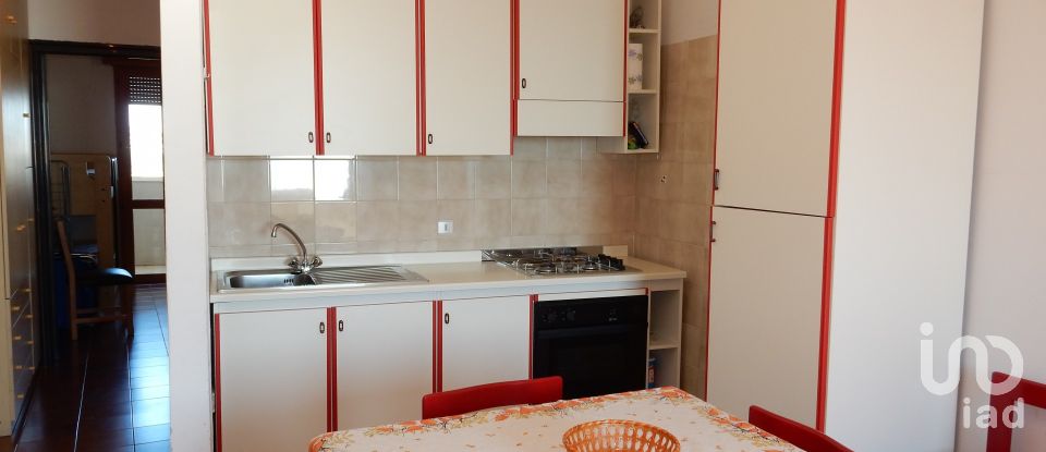 Two-room apartment of 50 sq m in Fermo (63900)