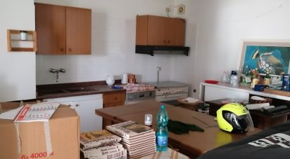 Two-room apartment of 80 sq m in Pineto (64025)