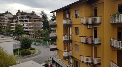 Appartamento 7 locali di 180 m² a Avellino (83100)
