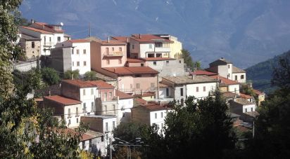 House/villa 4 rooms of 70 sq m in Prezza (67030)