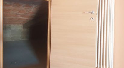 Loft 6 locali di 101 m² a Bellante (64020)