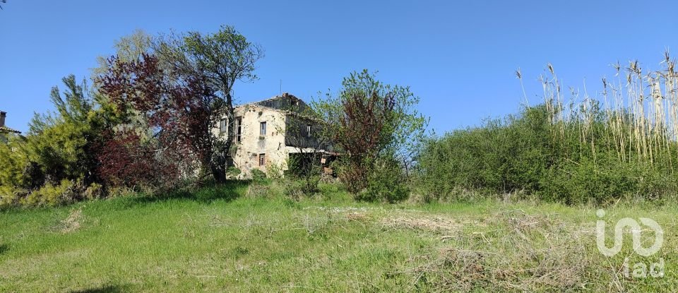 House 0 rooms of 300 m² in Cossignano (63067)