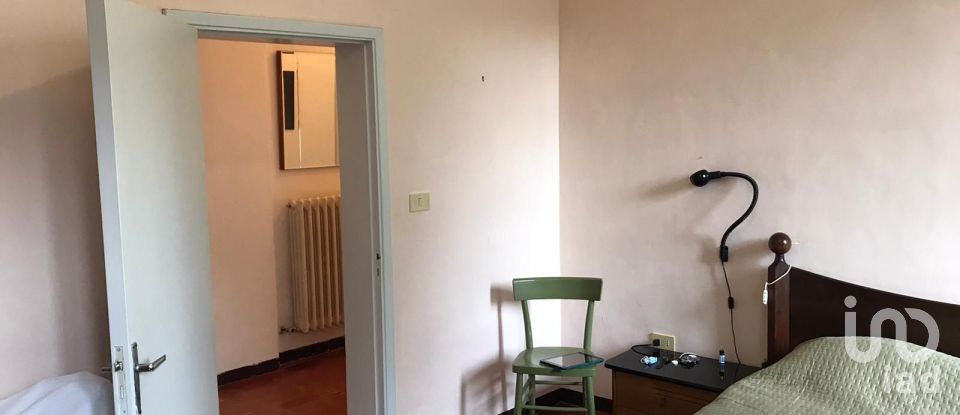 Apartment 6 rooms of 70 m² in Lapedona (63823)