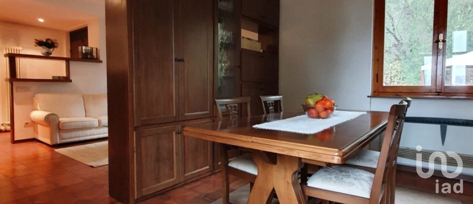 House 15 rooms of 270 m² in Ripe (60010)