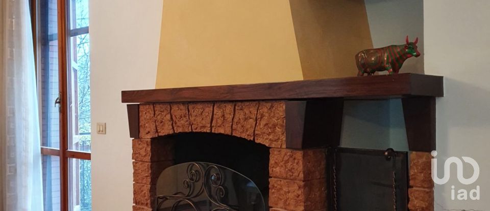 House 15 rooms of 270 m² in Ripe (60010)