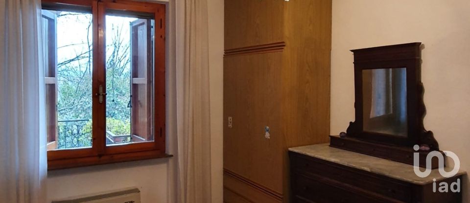 House 15 rooms of 270 m² in Ripe (60010)