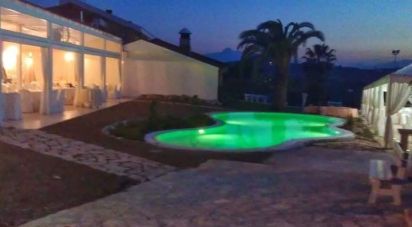 Hotel-ristorante di 760 m² in Mosciano Sant'Angelo (64023)