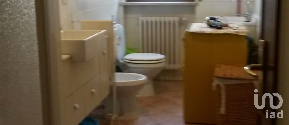 Four-room apartment of 100 sq m in Varallo (13019)