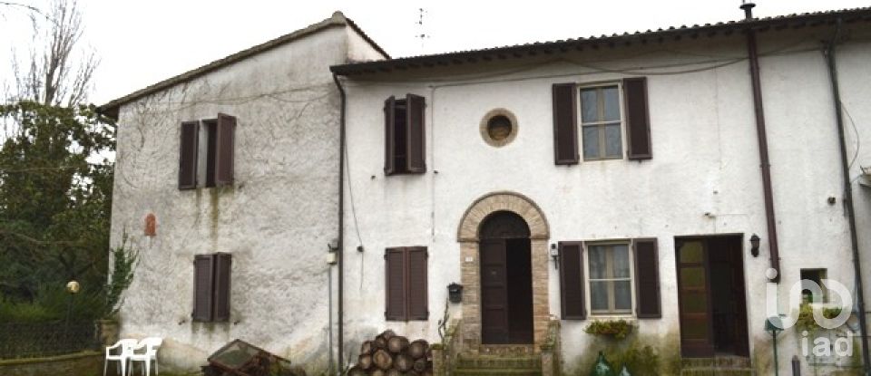 Two-room apartment of 78 m² in Spello (06038)