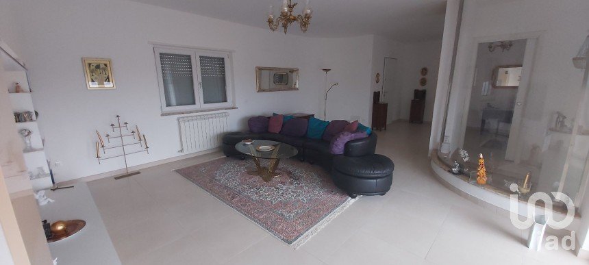 Town house 14 rooms of 180 m² in Amantea (87032)