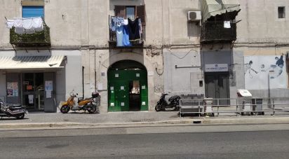 Three-room apartment of 78 m² in Napoli (80143)