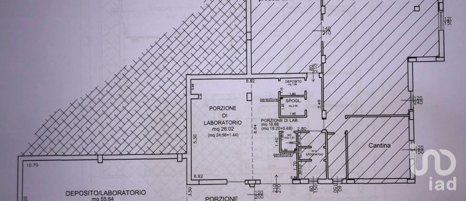 Lodge 13 rooms of 988 m² in Città Sant'Angelo (65013)