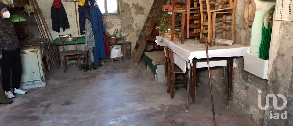 Apartment 7 rooms of 130 m² in Fabriano (60044)