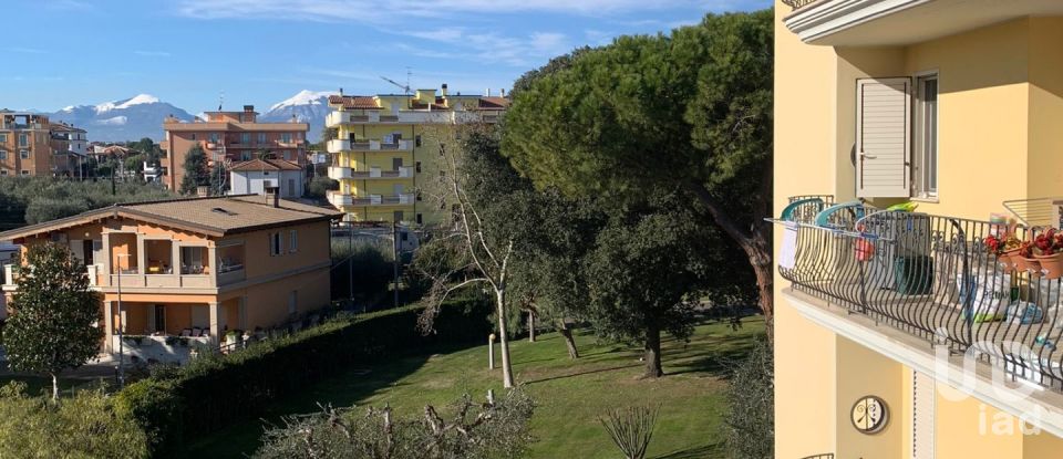 Apartment 5 rooms of 130 sq m in Alba Adriatica (64011)