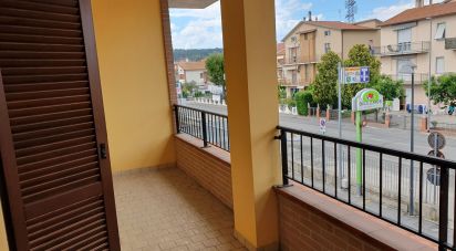Four-room apartment of 108 m² in Castelfidardo (60022)