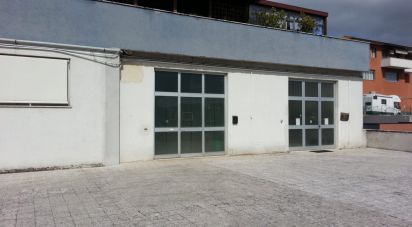 Negozio / locale commerciale di 130 m² in Ancona (60128)