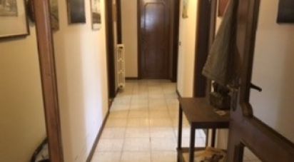 Casa indipendente / Villa 6 locali di 180 m² in Teramo (64100)