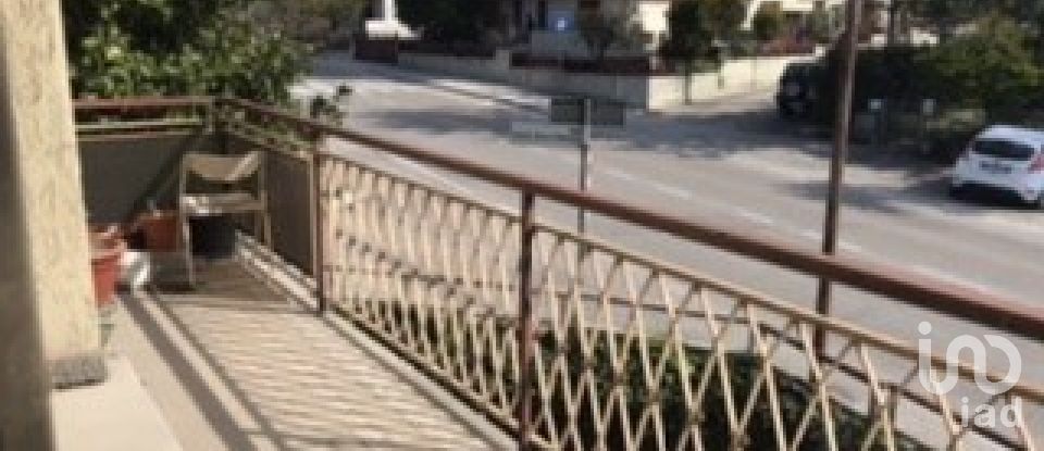 Casa indipendente / Villa 6 locali di 180 m² in Teramo (64100)