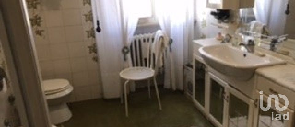 Casa indipendente / Villa 6 locali di 180 m² in Teramo (64100)