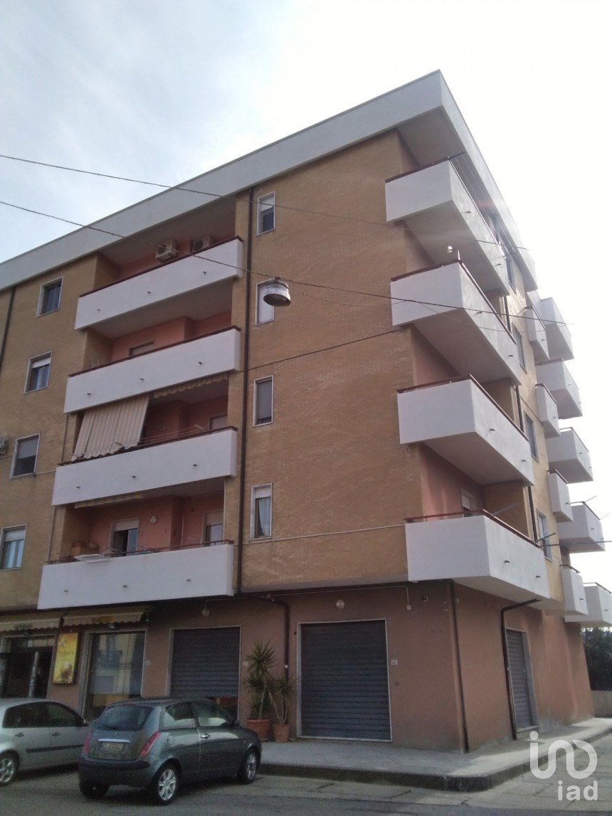 Appartamento 7 locali di 140 m² a Carolei (87030)