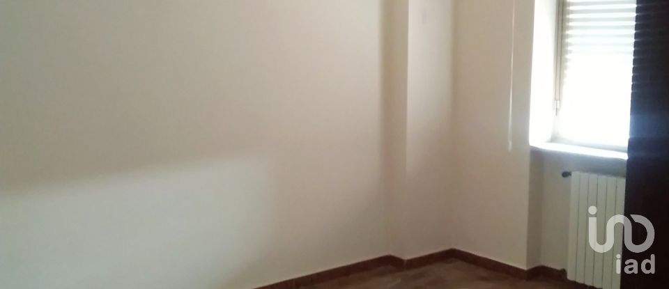 Apartment 7 rooms of 140 m² in Carolei (87030)