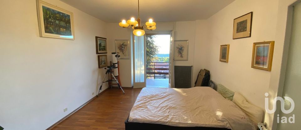 Three-room apartment of 85 m² in Gignese (28836)