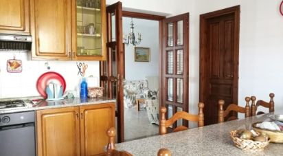 House/villa 8 rooms of 180 sq m in Cleto (87030)