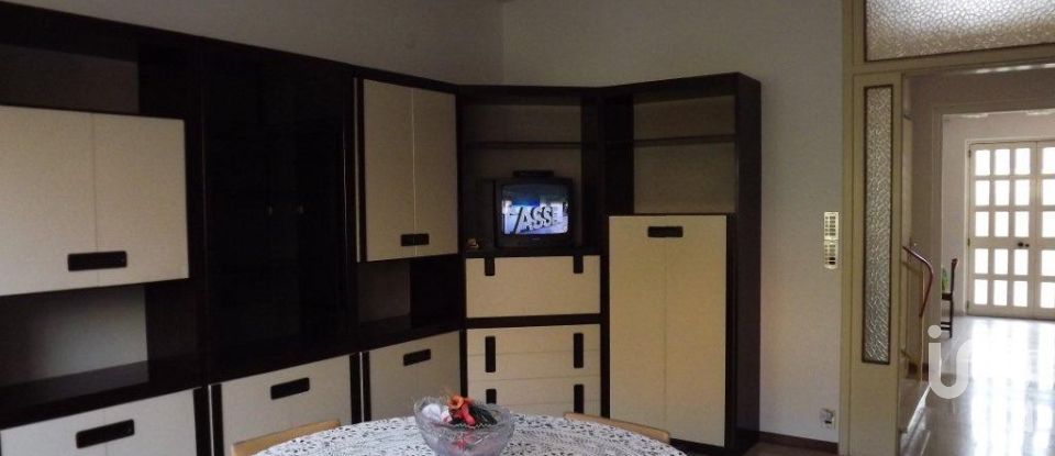 Villa a schiera 9 locali di 160 m² in Pescara (65129)