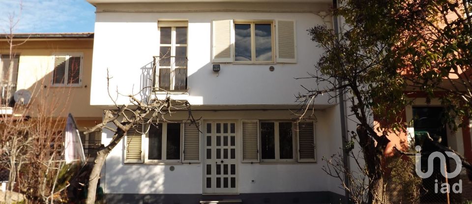 Villa a schiera 9 locali di 160 m² in Pescara (65129)